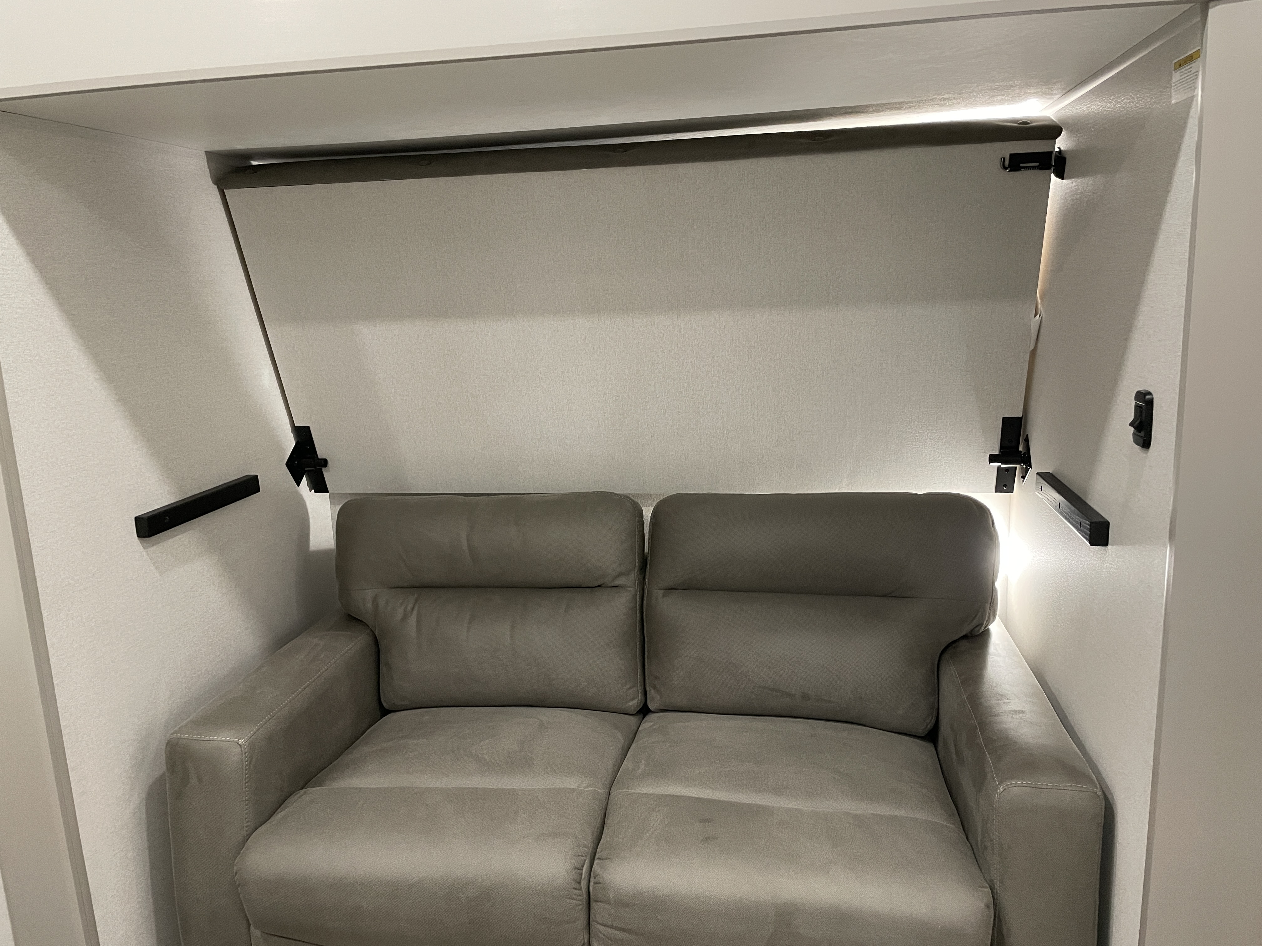 2027 Jayco North Point 391TBBH - Image 15