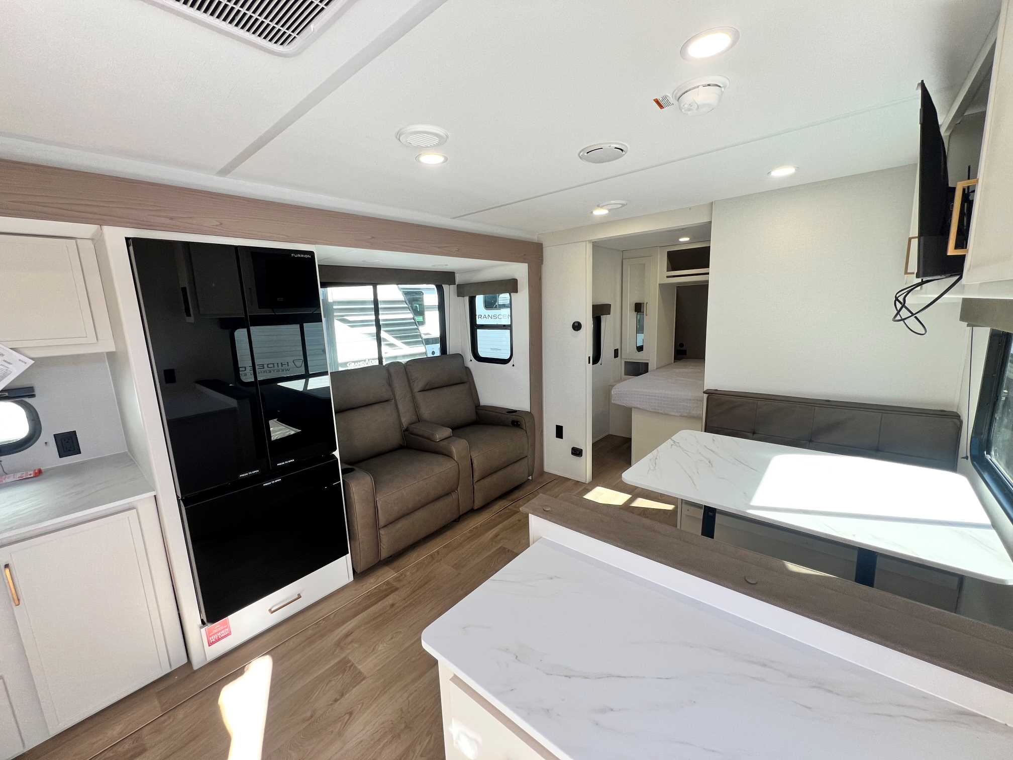 2026 Grand Design Transcend XPLOR 25MLX - Image 5