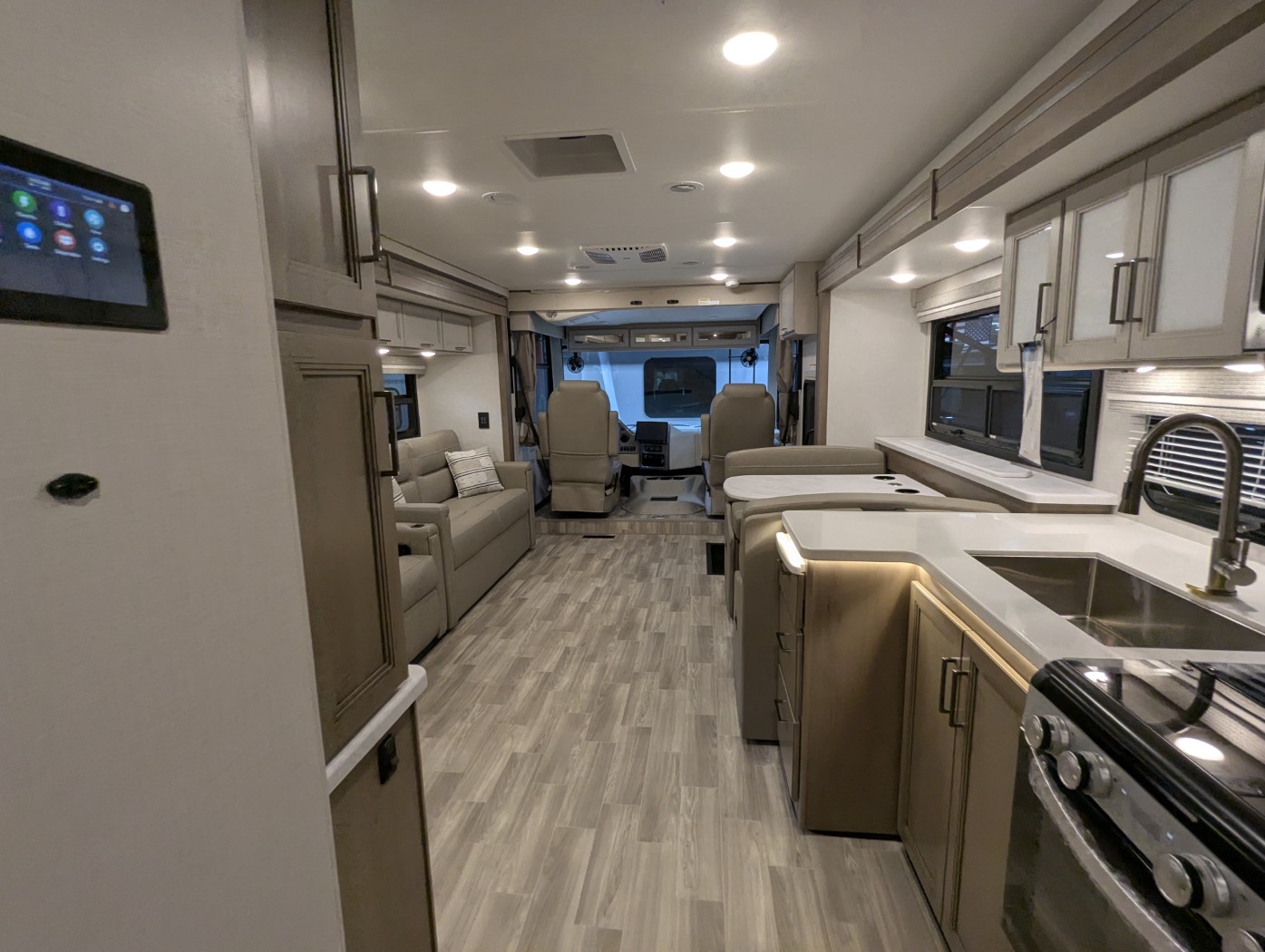 2027 Thor Motor Coach Windsport 36H - Image 44
