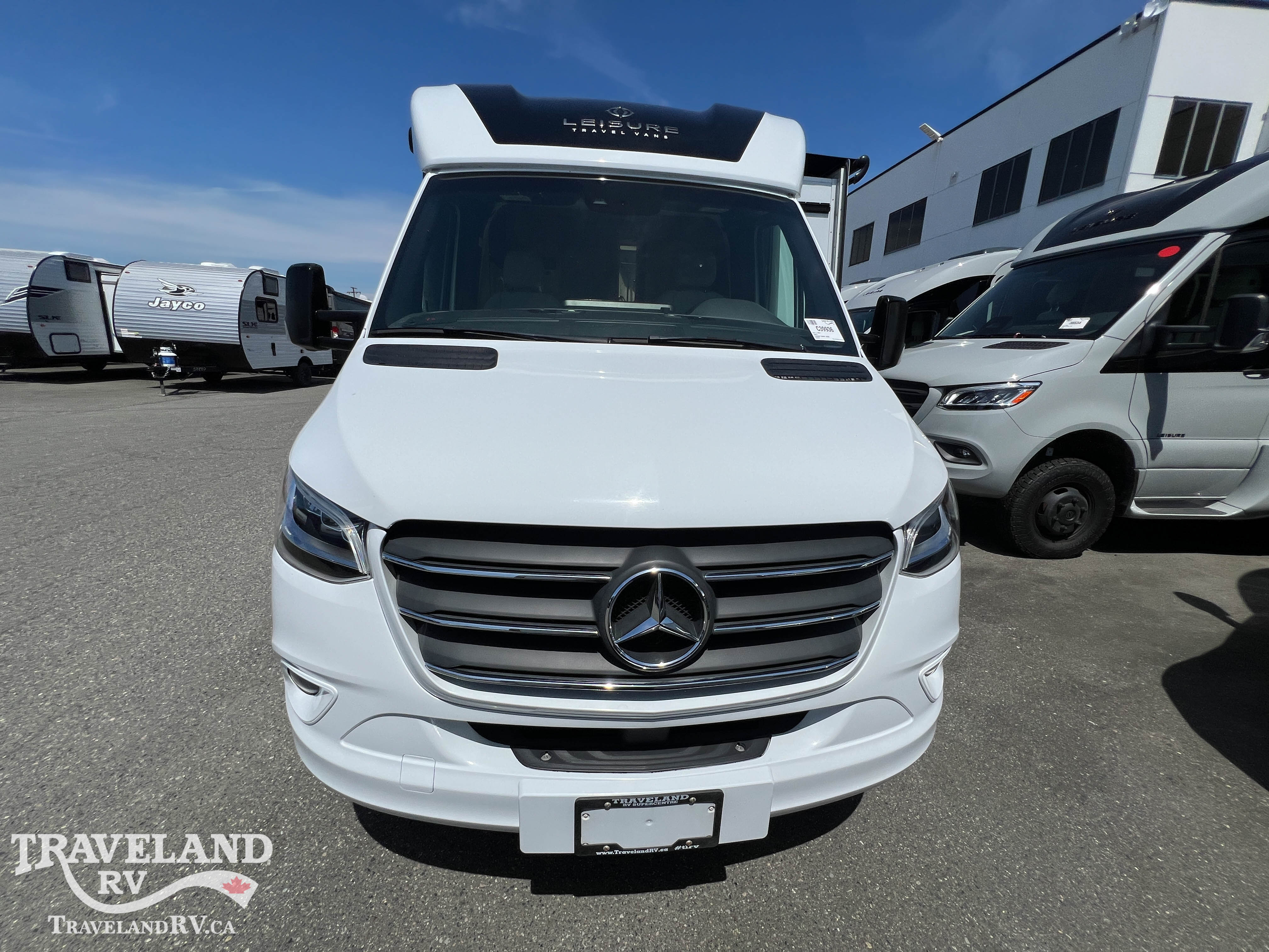 2021 Leisure Travel Unity U24CB - Image 4