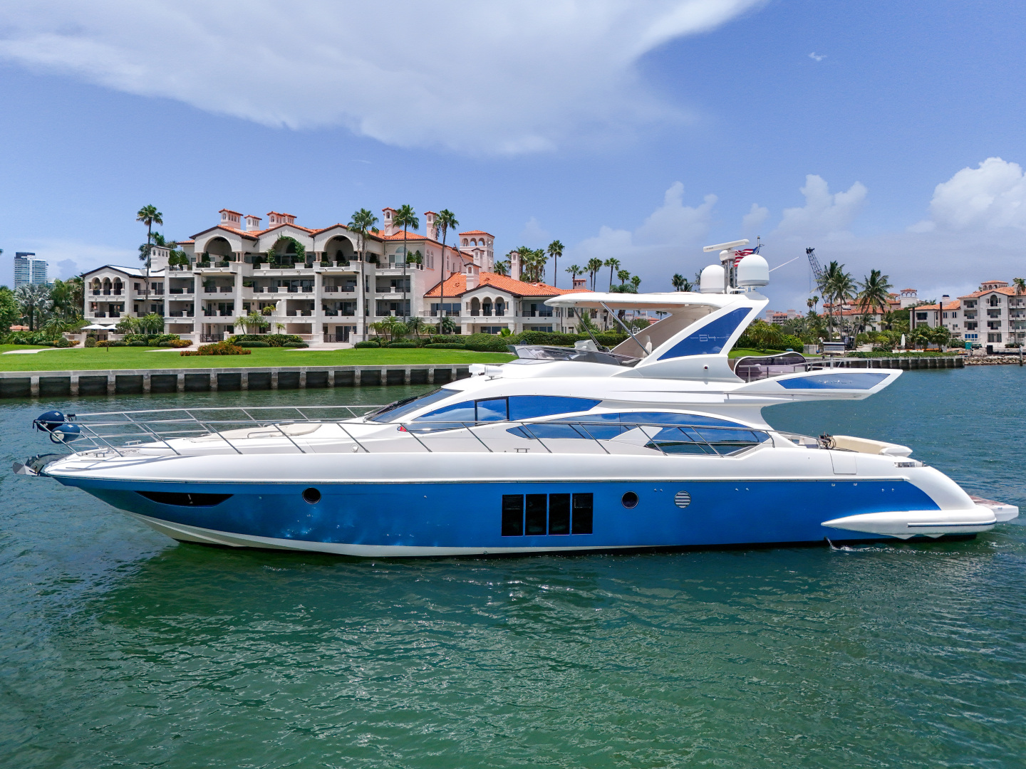 2012 Azimut 64 FLY - Image 3