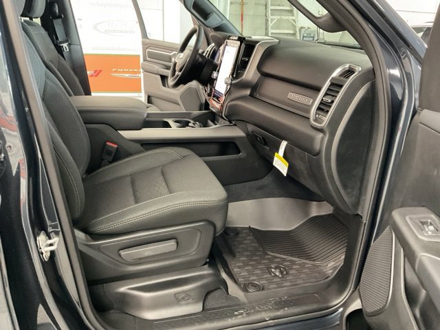 2026 Ram 1500 Big Horn 4x4 Crew Cab 5'7" Box - Image 28