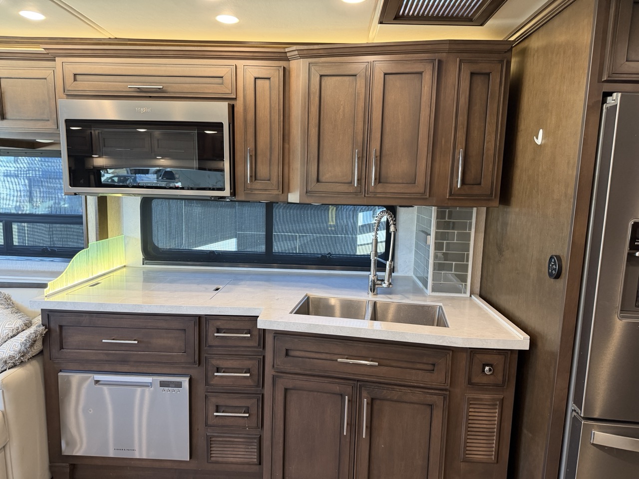 2022 Newmar Ventana 4369 - Image 29