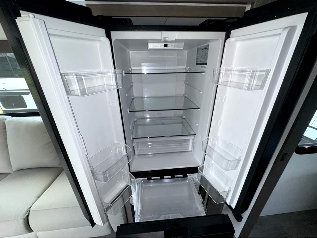 2026 GRAND DESIGN TRANSCEND 22RBX - Image 13