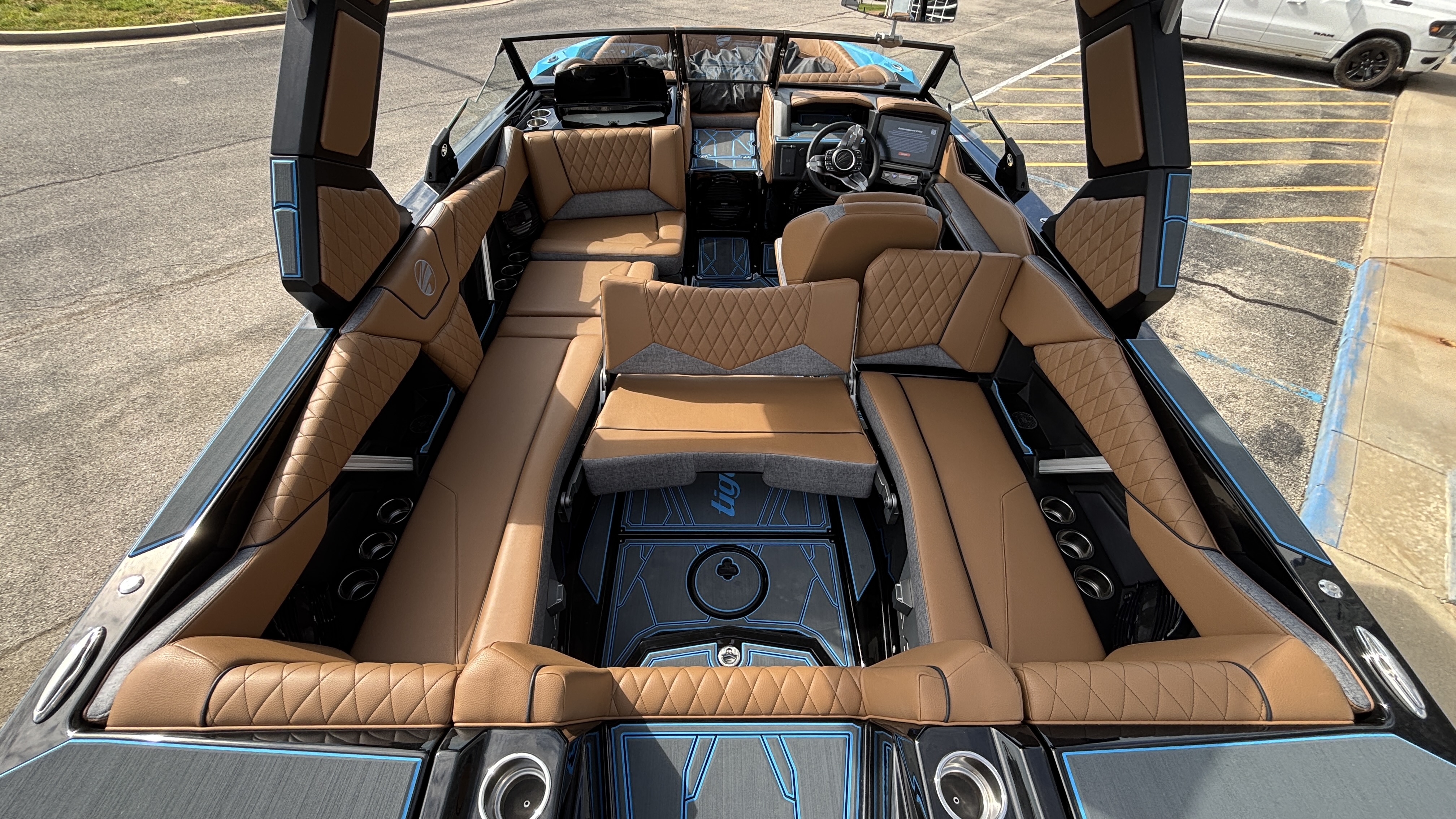 2026 Tigé Z3 - Image 28