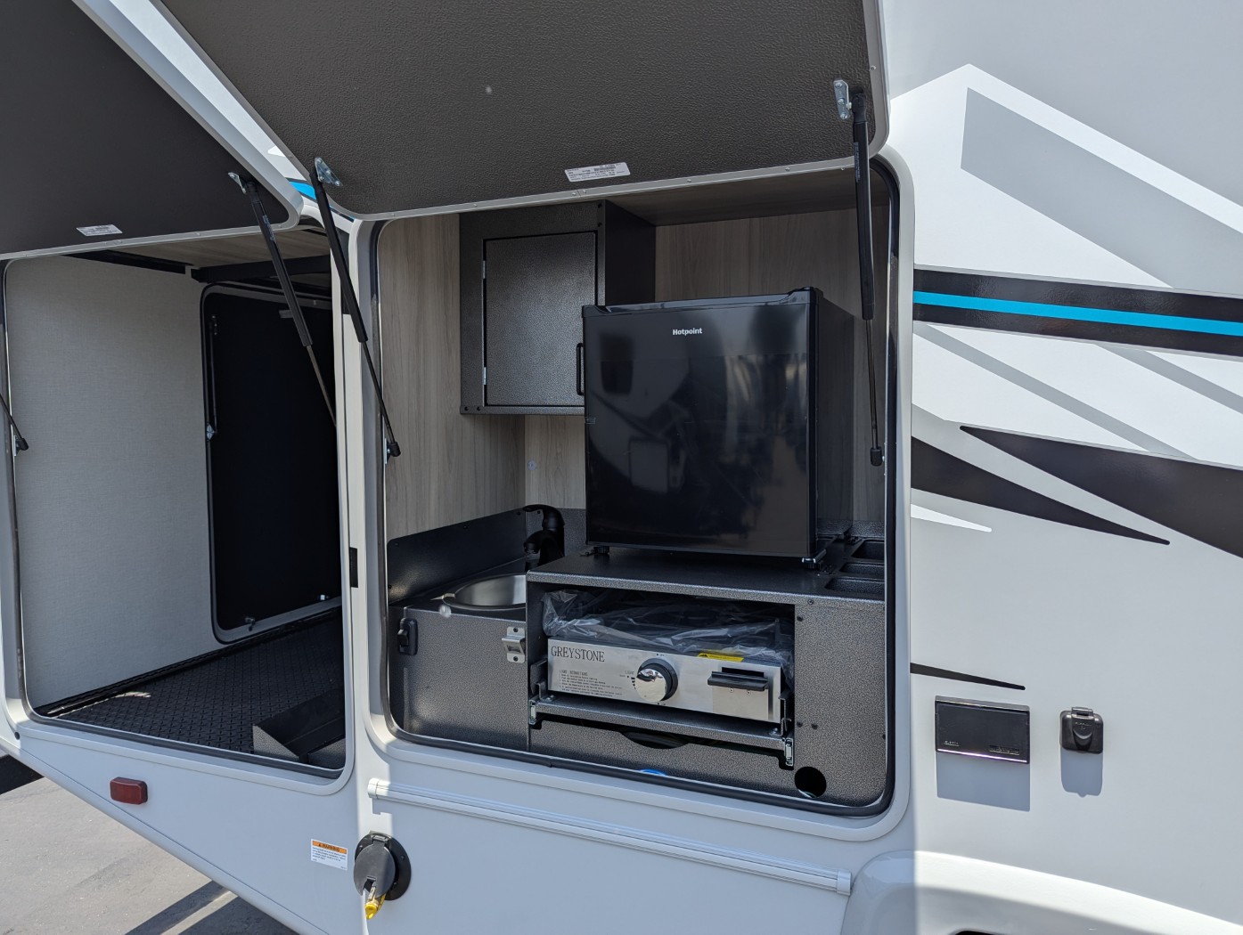 2026 Coachmen Cross Trail EV