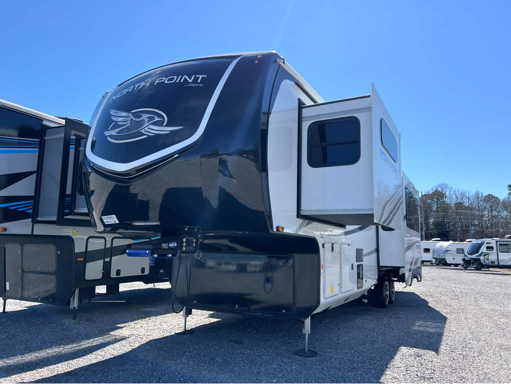 2025 JAYCO NORTH POINT 365RKTS - Image 2