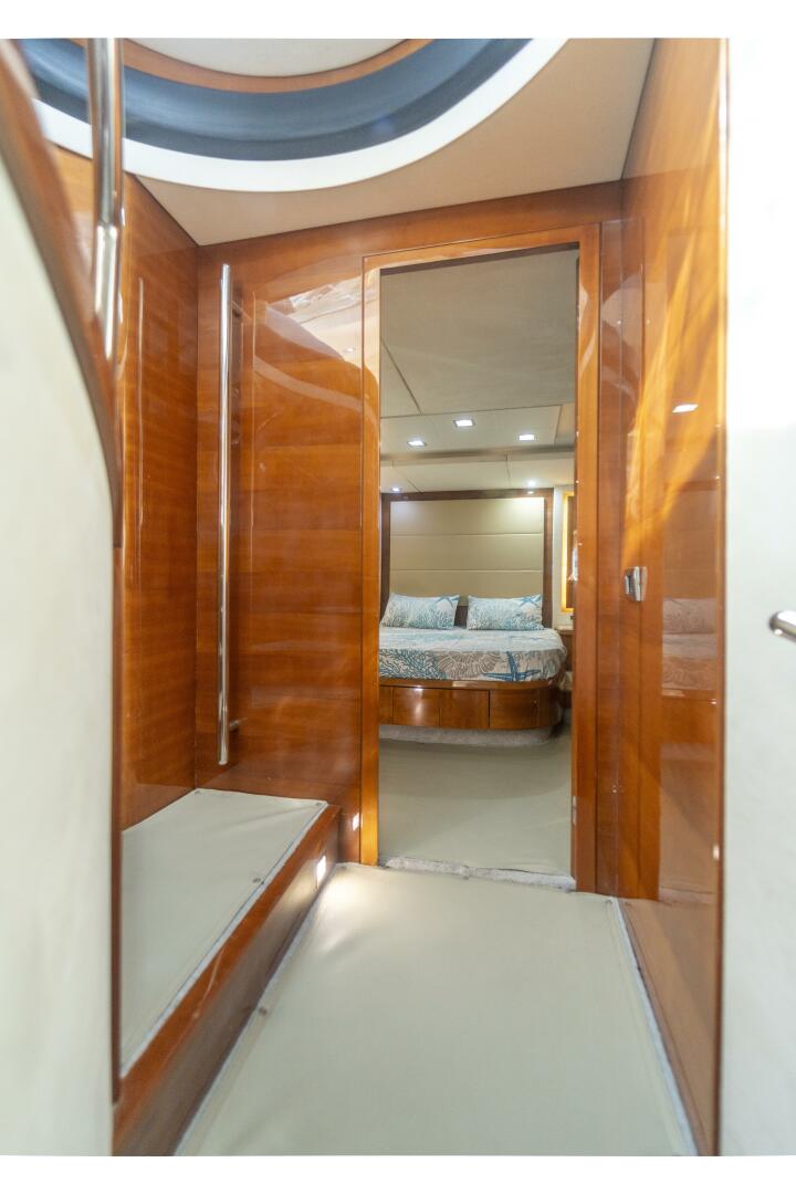 2008 Azimut 75 - Image 73