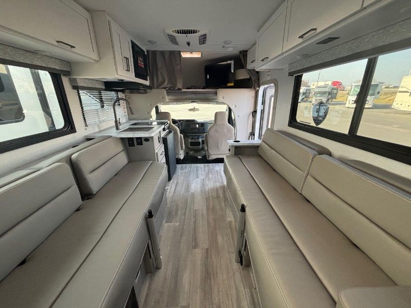 2026 Thor Motor Coach Four Winds Espec 19Z - Image 8