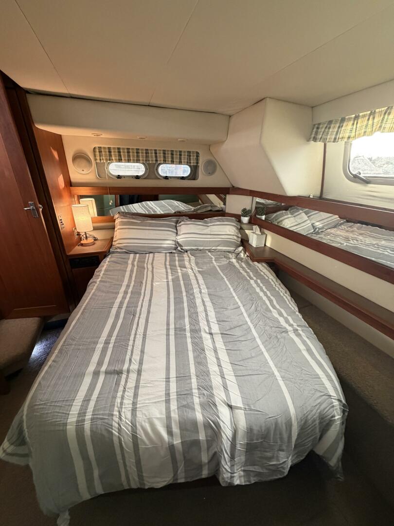1996 Bayliner 4087 Aft Cabin Motoryacht - Image 39