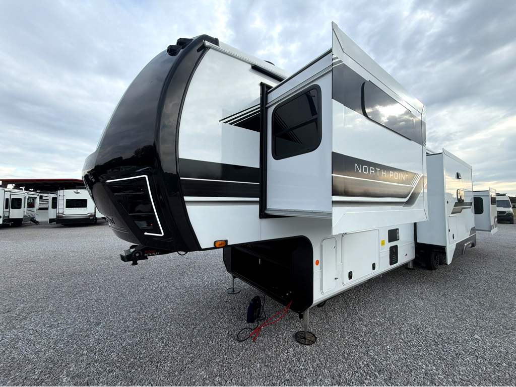 2027 JAYCO NORTH POINT 375TBDB - Image 2