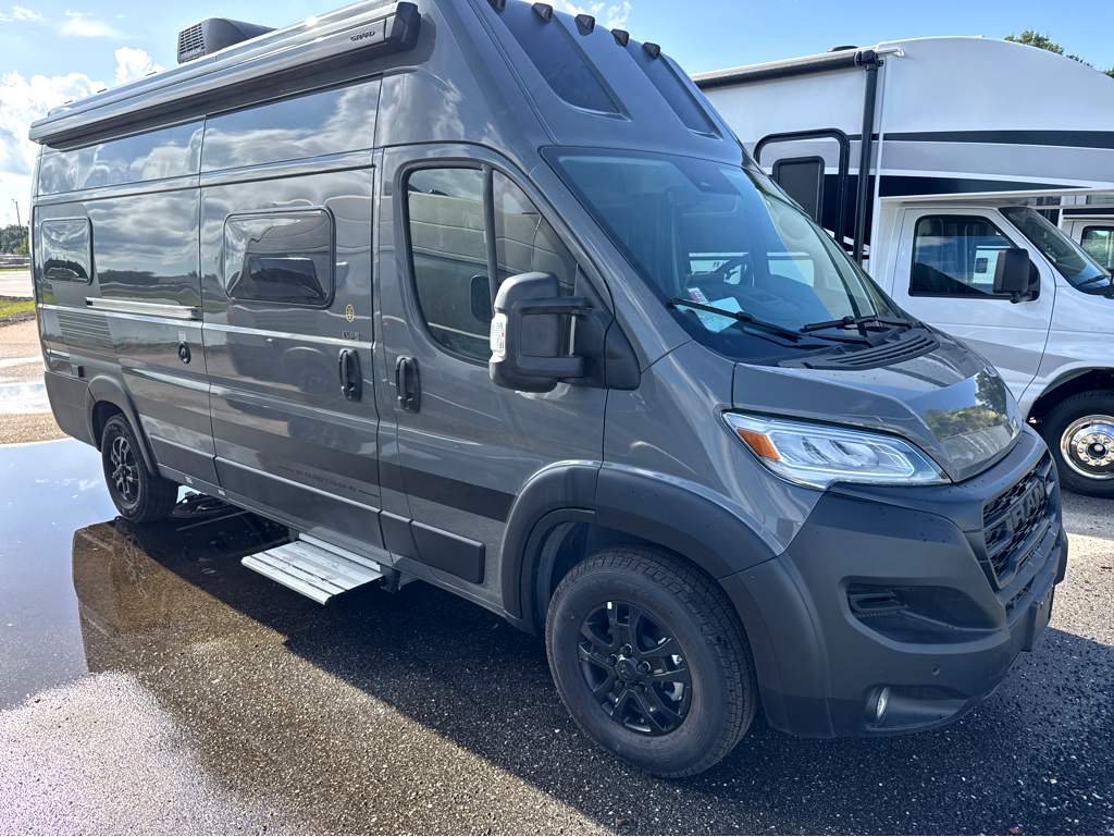 2027 GRAND DESIGN LINEAGE SERIESVP LVP2 - Image 1