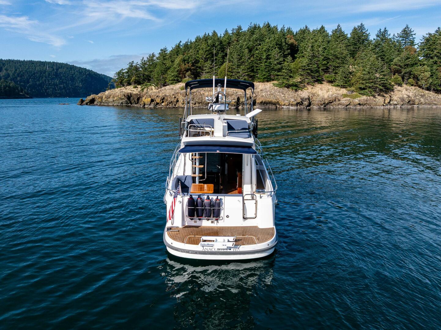 2023 Nimbus 405 Flybridge - Image 5