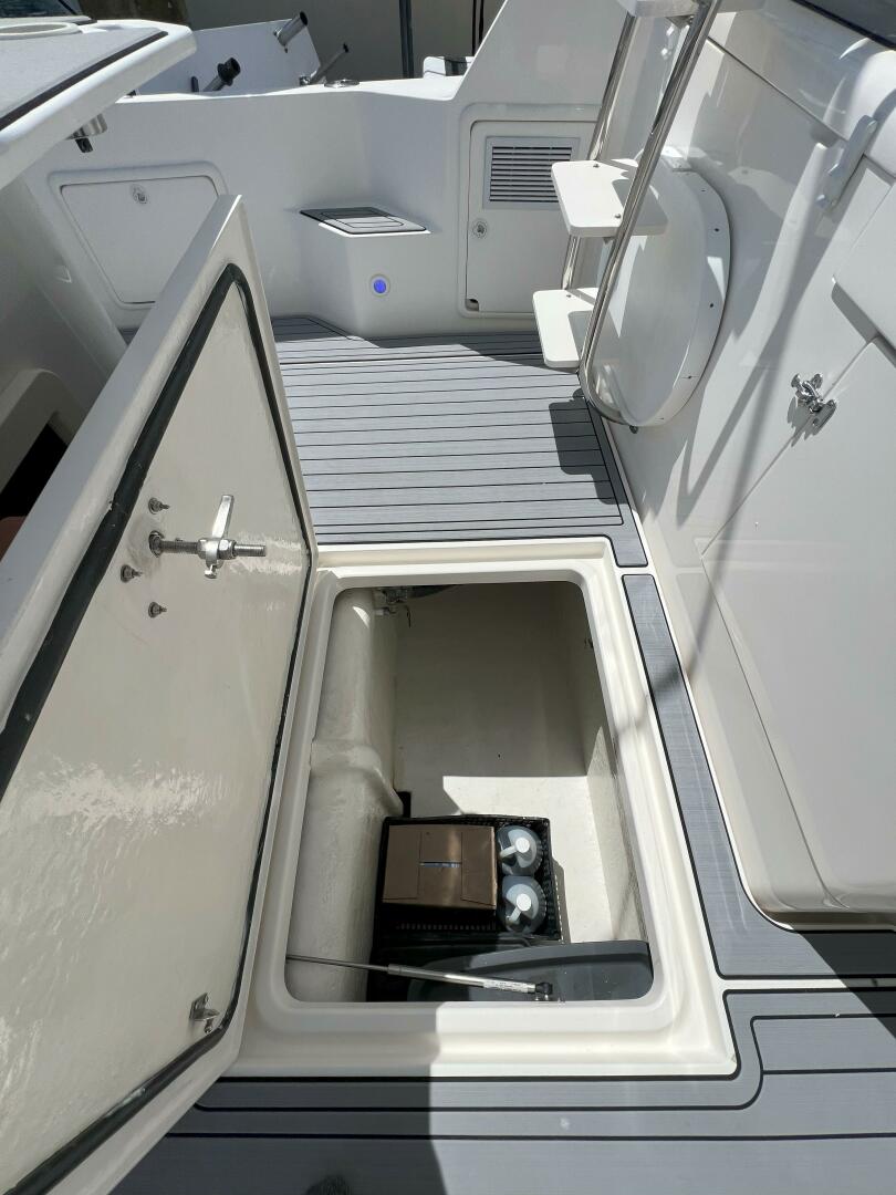 2002 Riviera 43 Flybridge - Image 15