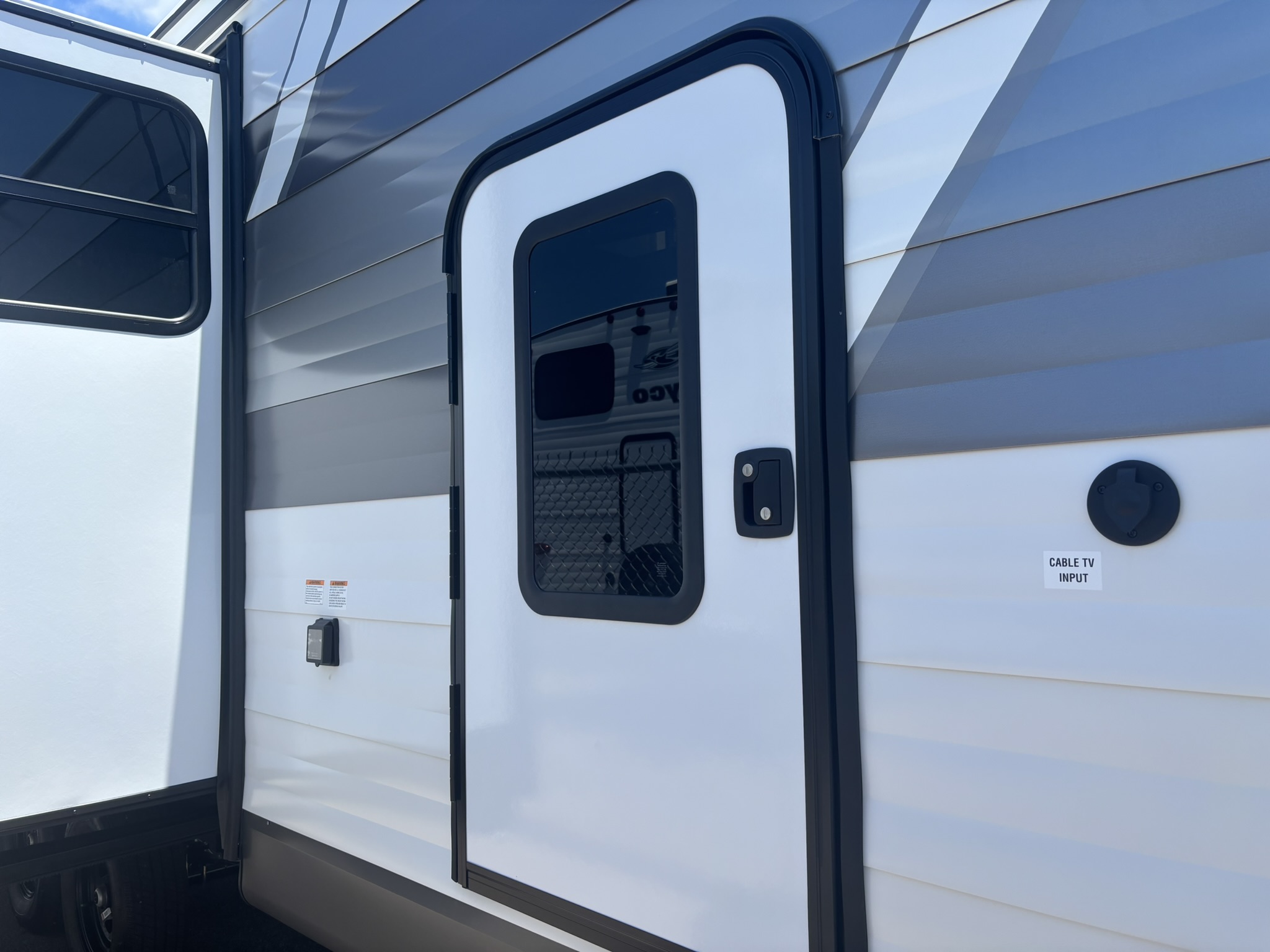 2027 JAYCO JAY FLIGHT 295TBS - Image 34