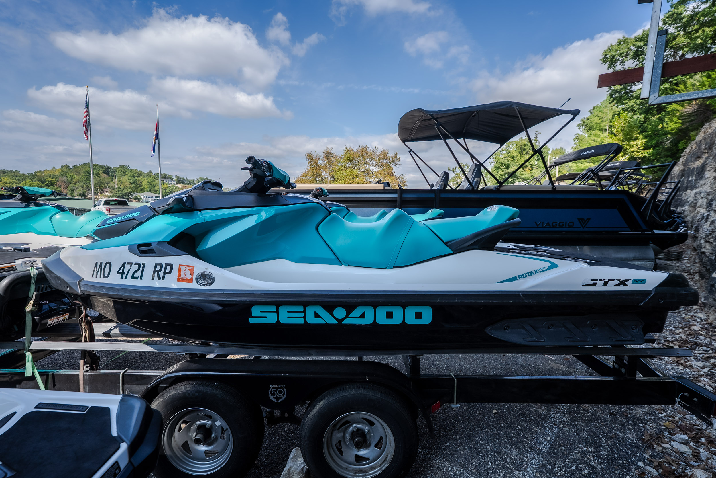 2023 Sea-Doo GTX PRO 130 - Image 18