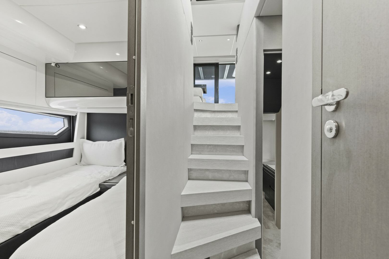 2020 Azimut S6 Sportfly - Image 44