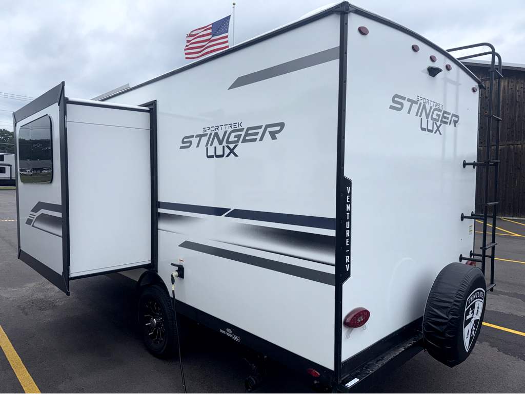 2026 VENTURE RV SPORTTREK STINGER 161VUD - Image 3