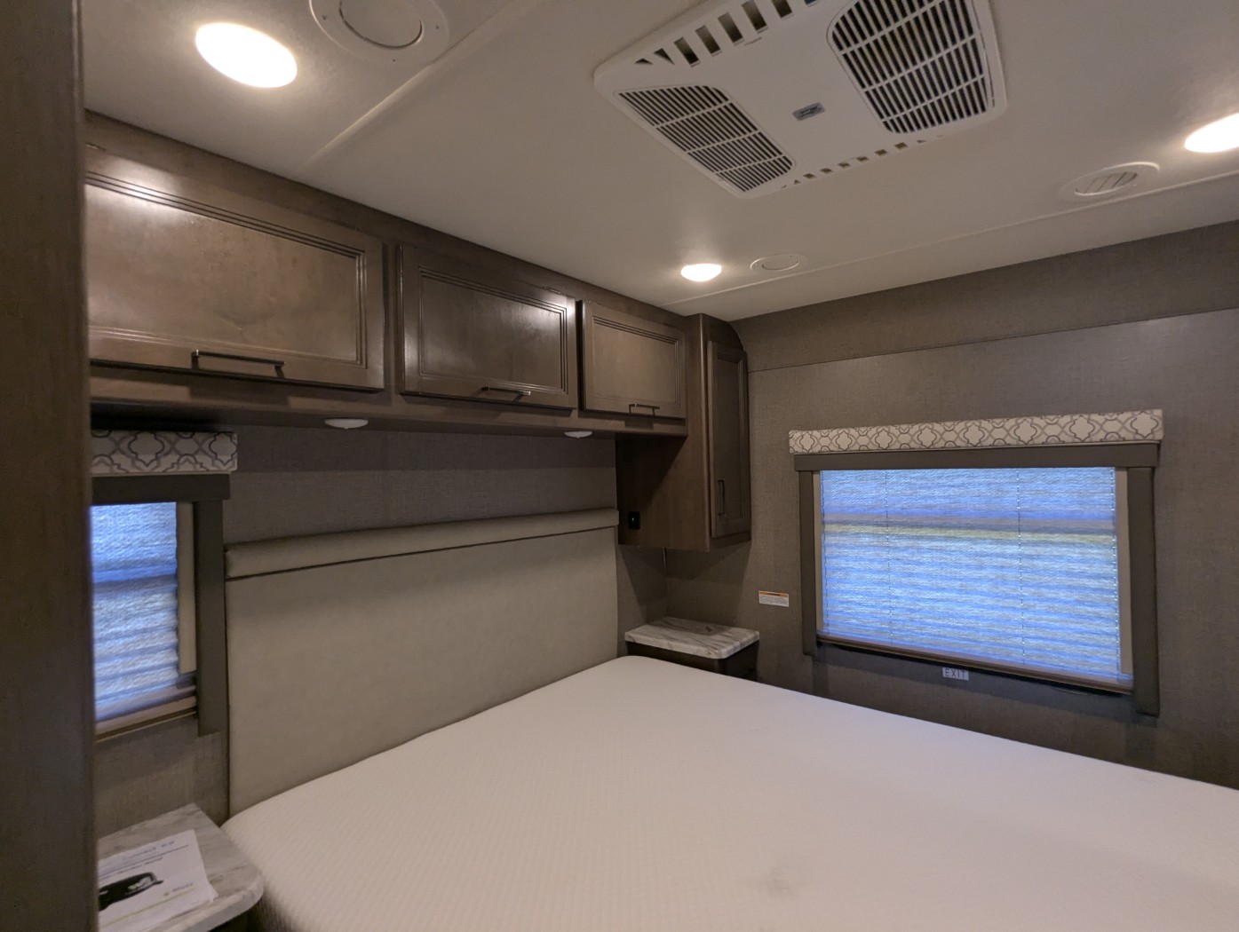 2021 Thor Motor Coach Freedom Traveler A30 - Image 23