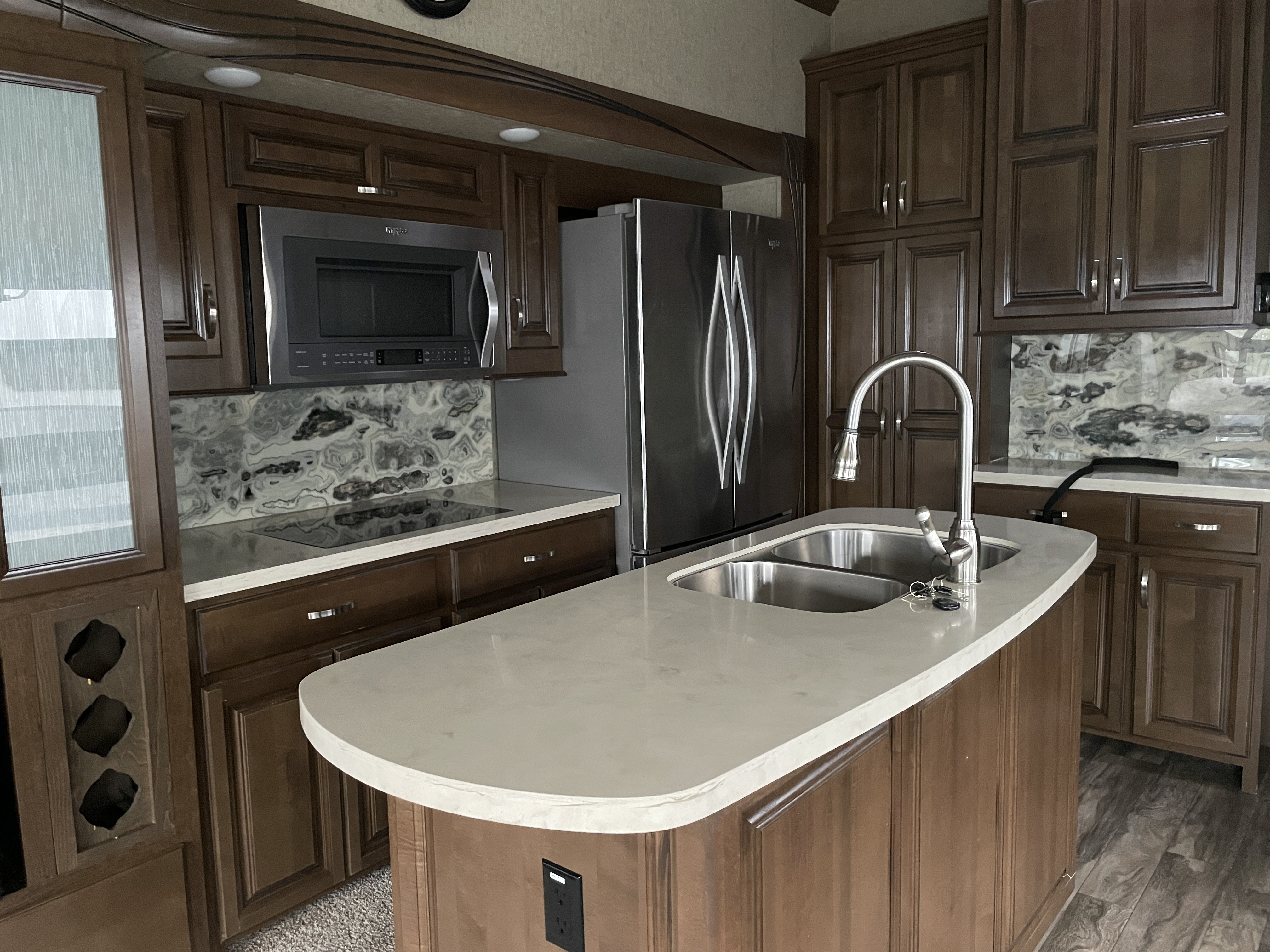 2018 Forest River Cedar Creek Champagne Edition 38EL - Image 12