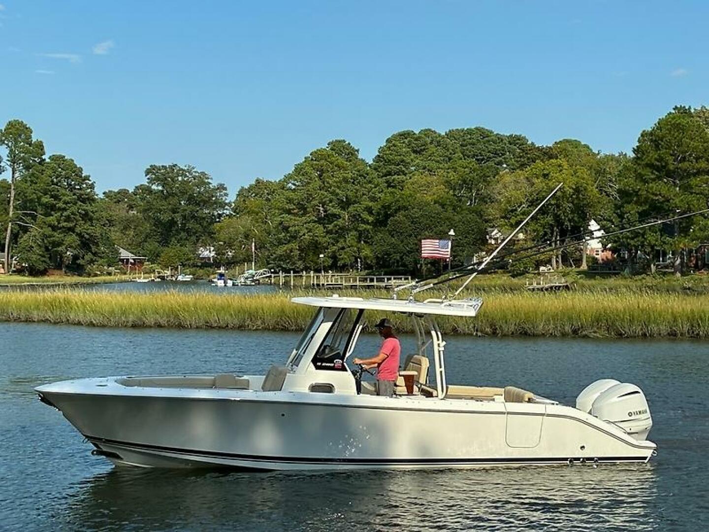 2019 PURSUIT S 288 Sport Base - Image 2