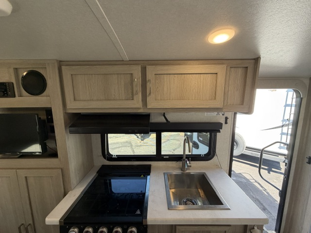 2022 Forest River Rockwood Geo Pro G19FBS - Image 25