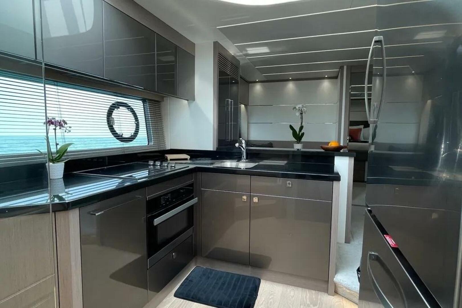2020 Sunseeker 74 Sport Yacht - Image 46