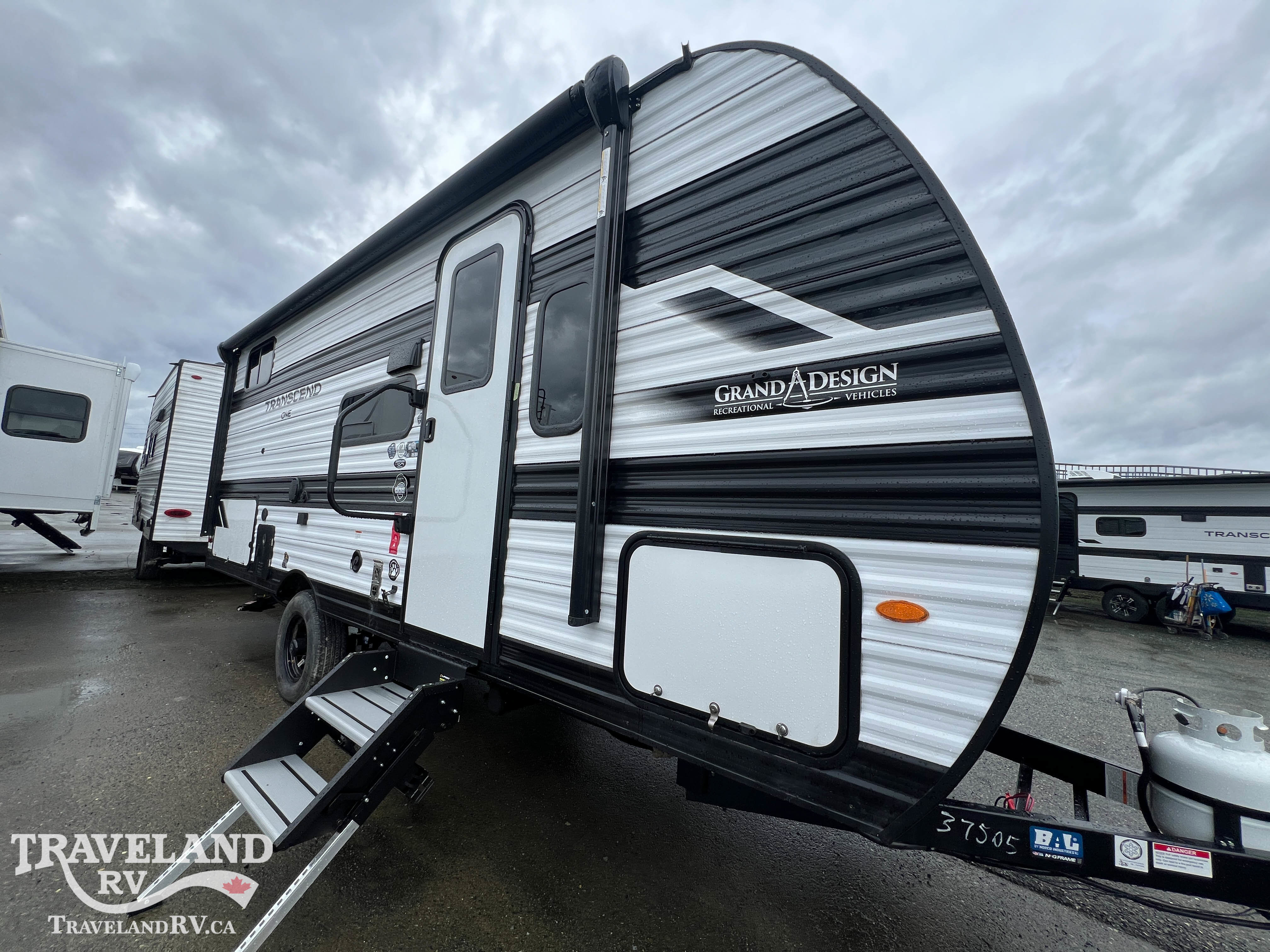 2026 Grand Design Transcend ONE 161BH - Image 1