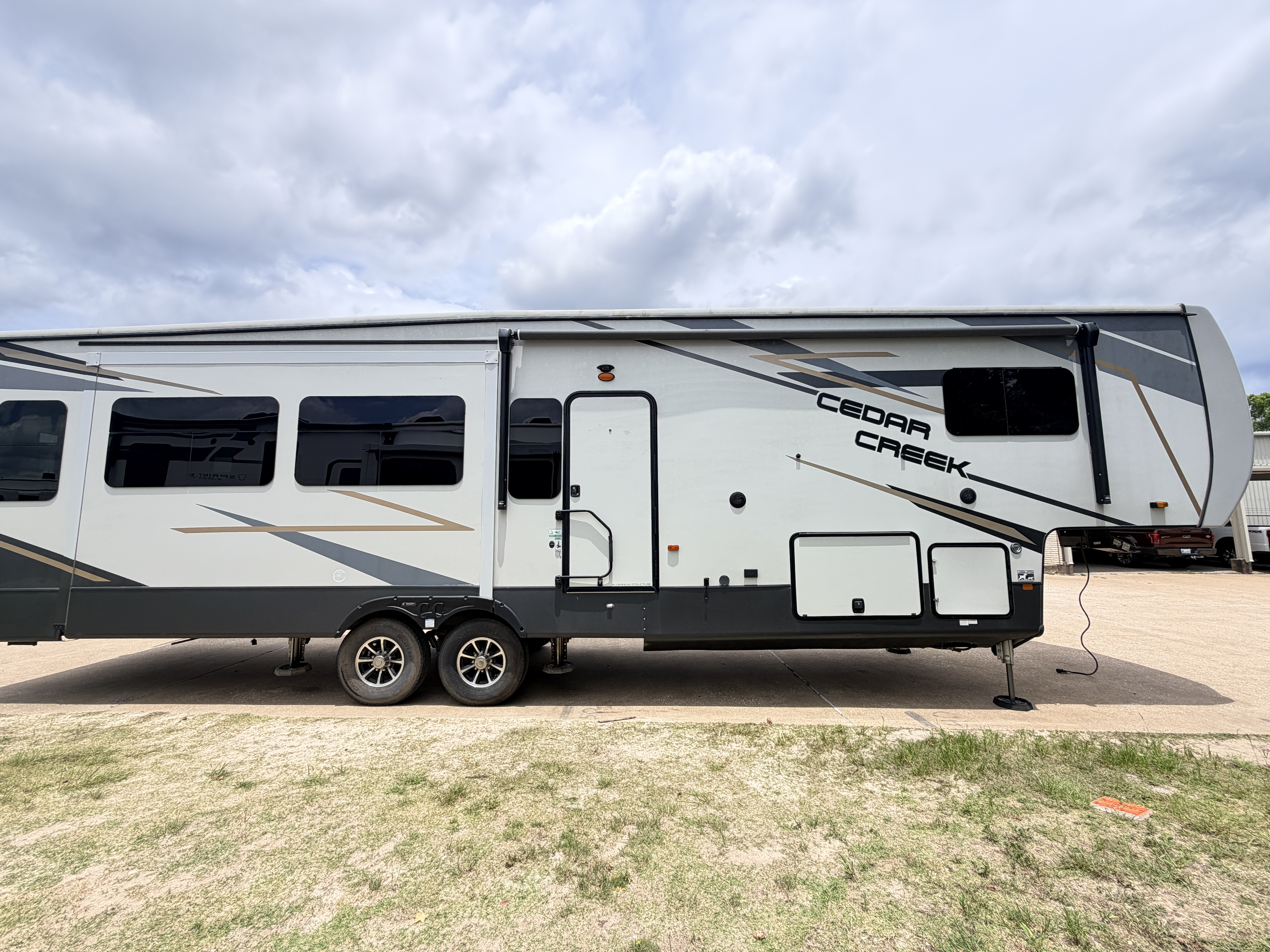 2021 Forest River Cedar Creek 360RL - Image 8