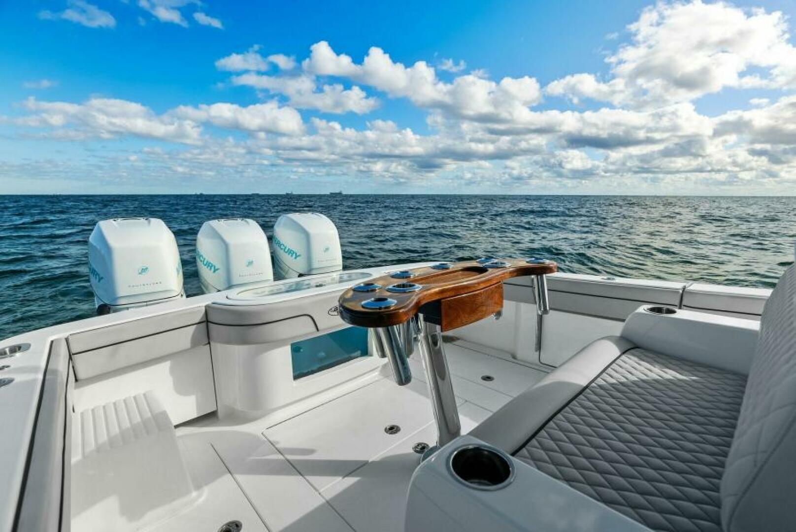 2021 Valhalla Boatworks V-37 - Image 25