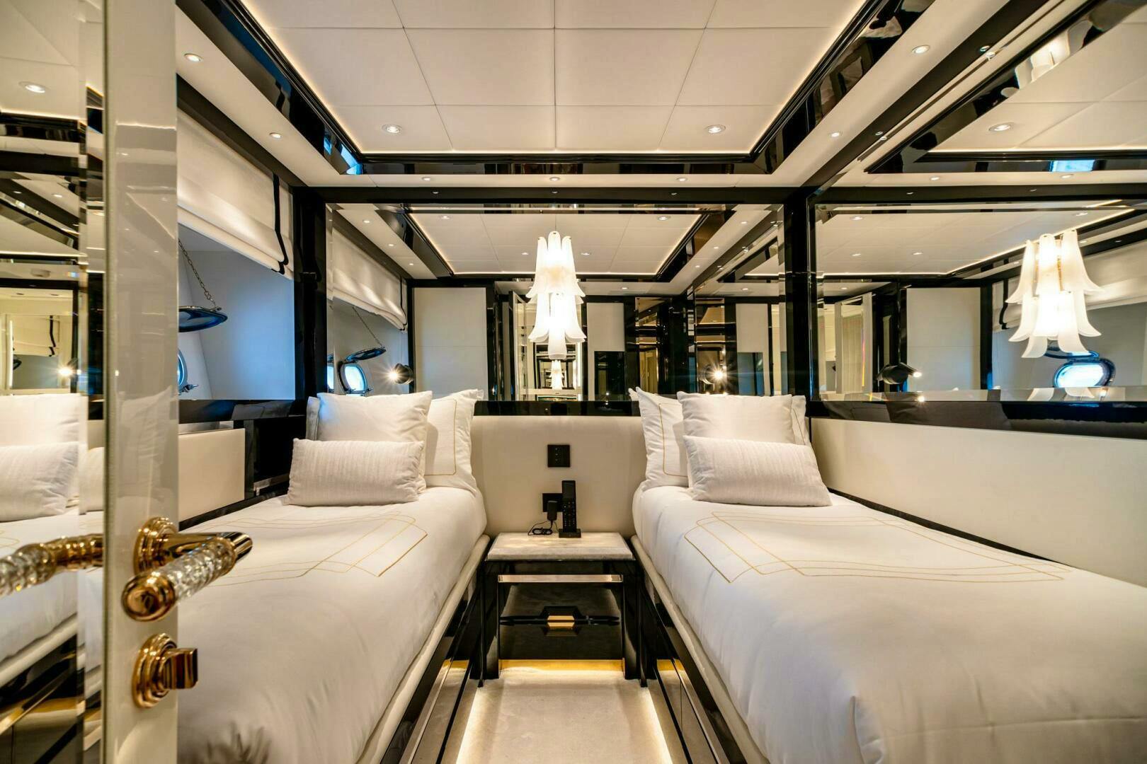 2013 Overmarine Mangusta 108 - Image 28