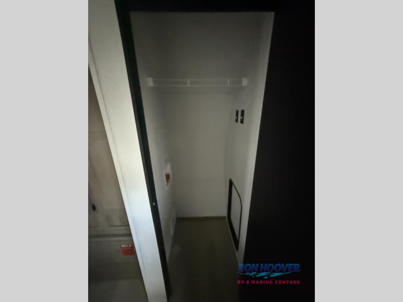 2026 PALOMINO 29BHSQ - Image 15