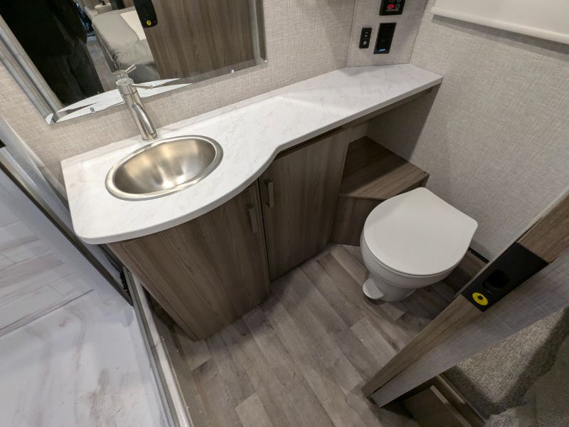 2025 Thor Motor Coach Gemini AWD