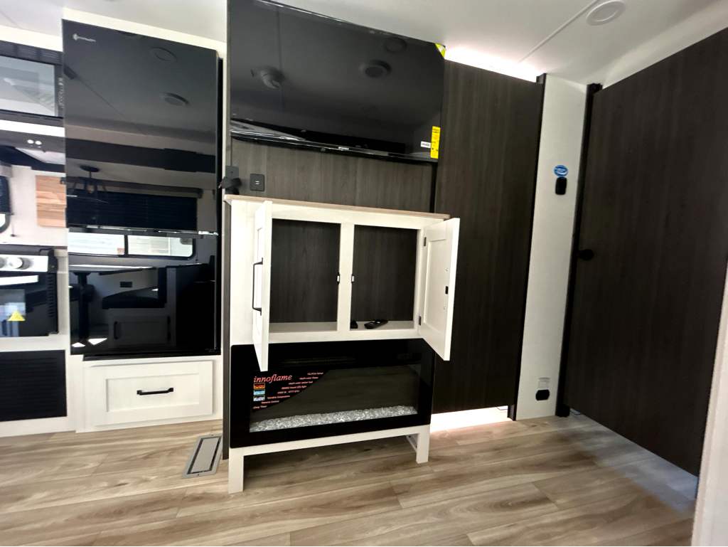 2027 VENTURE RV SIENNA 281VQB - Image 22