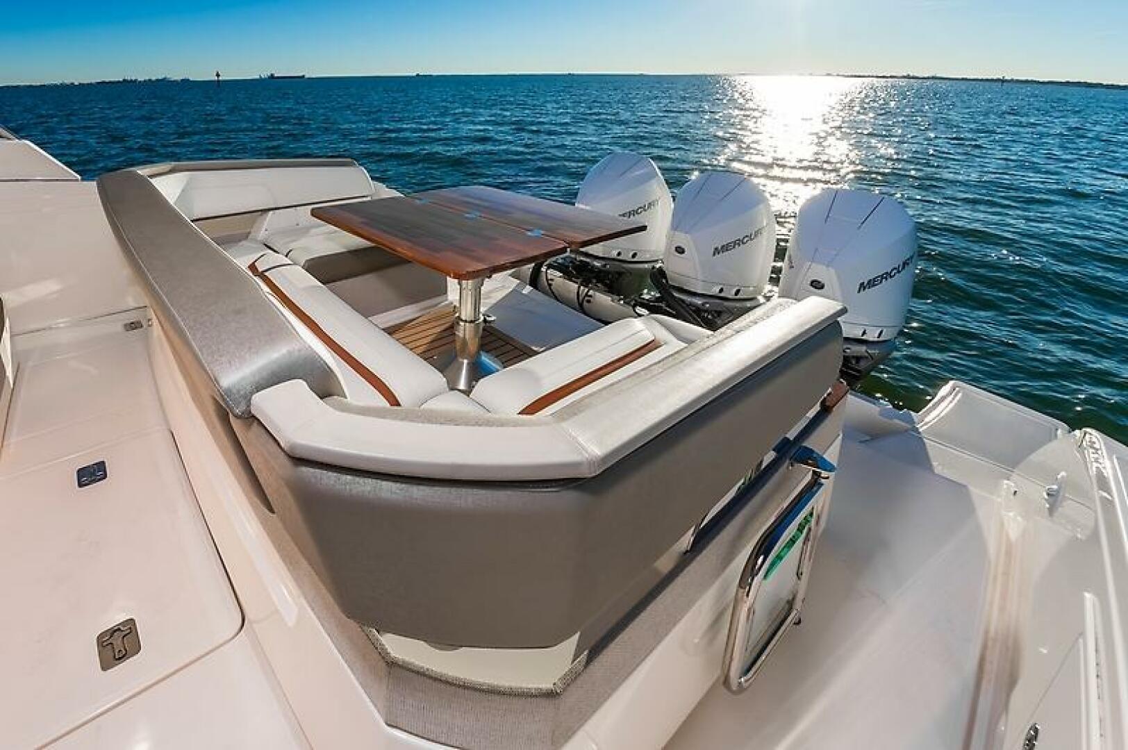 2023 TIARA YACHTS TIARA YACHTS 38 LS Base - Image 22