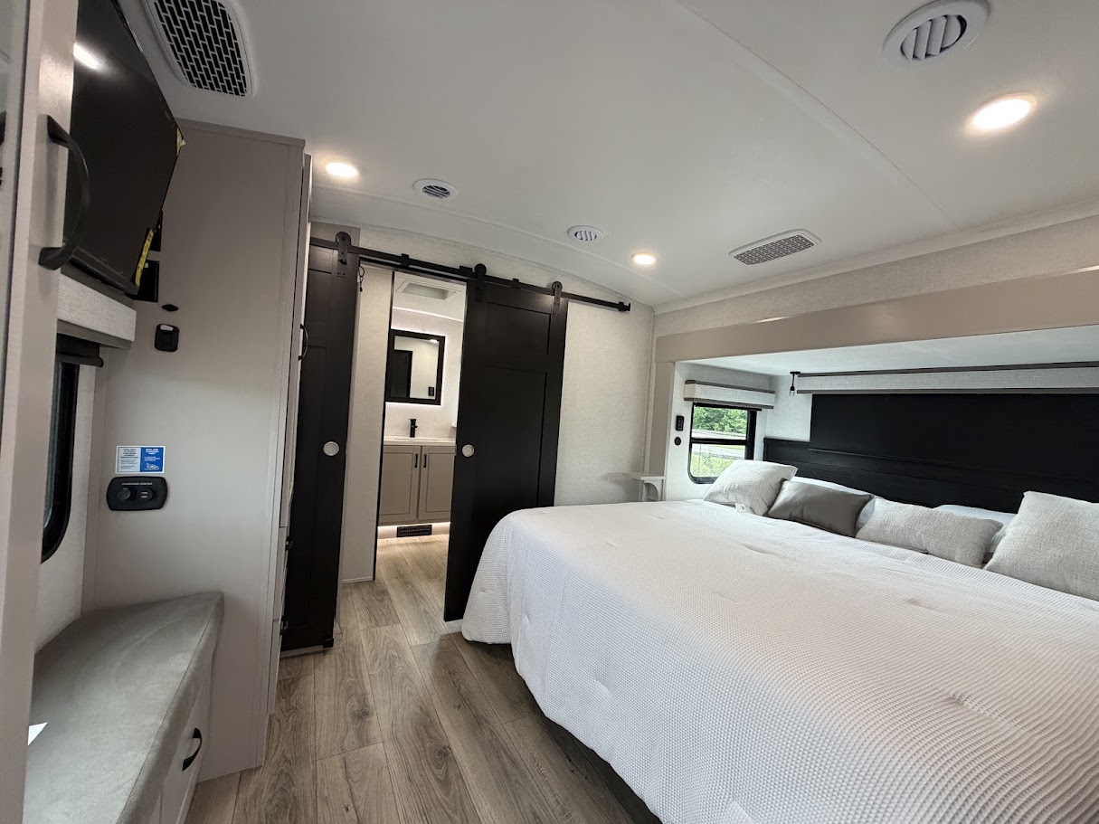 2026 JAYCO NORTH POINT 382FLRB - Image 53