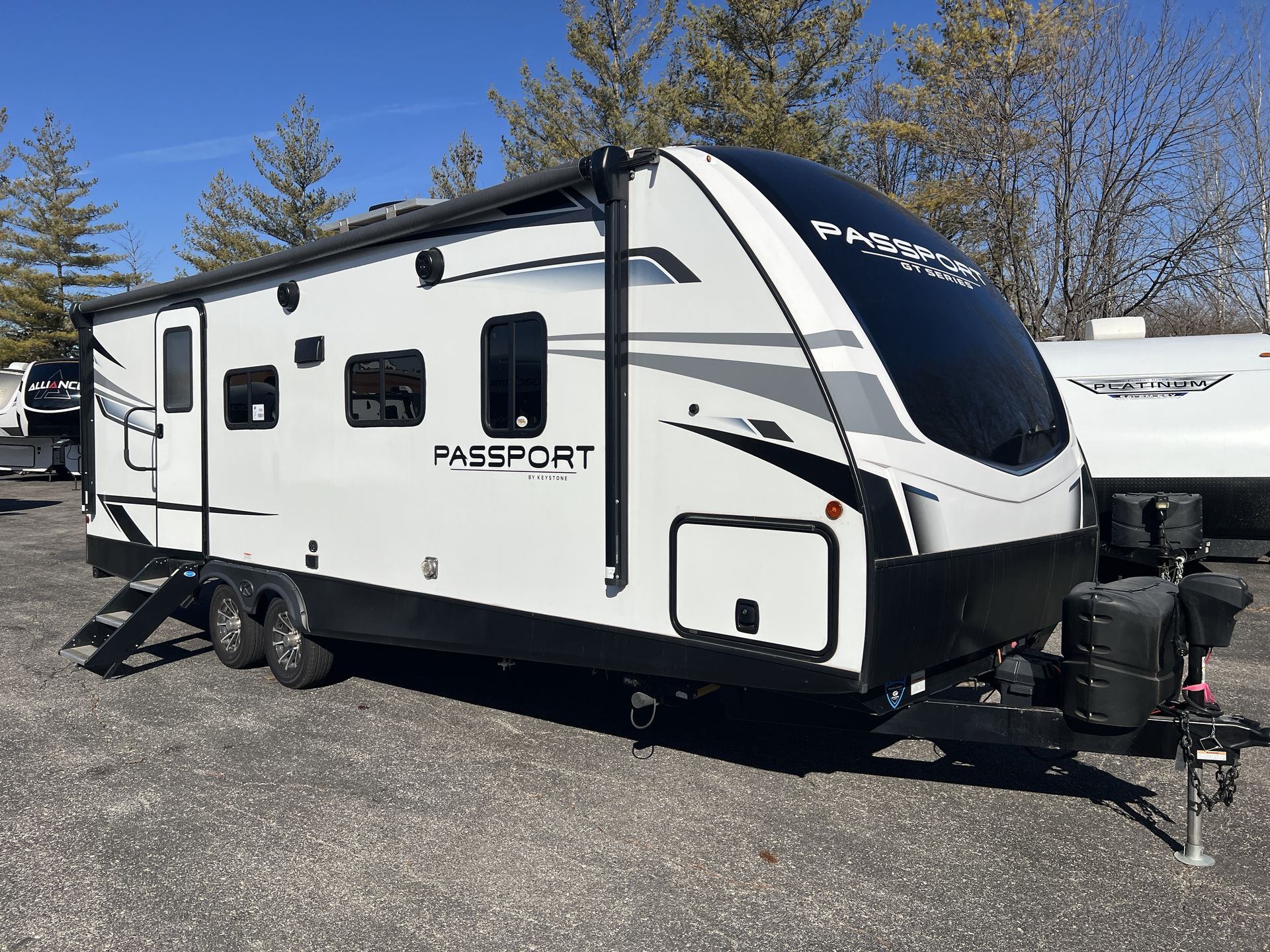 2022 Keystone Passport Grand Touring - Image 1