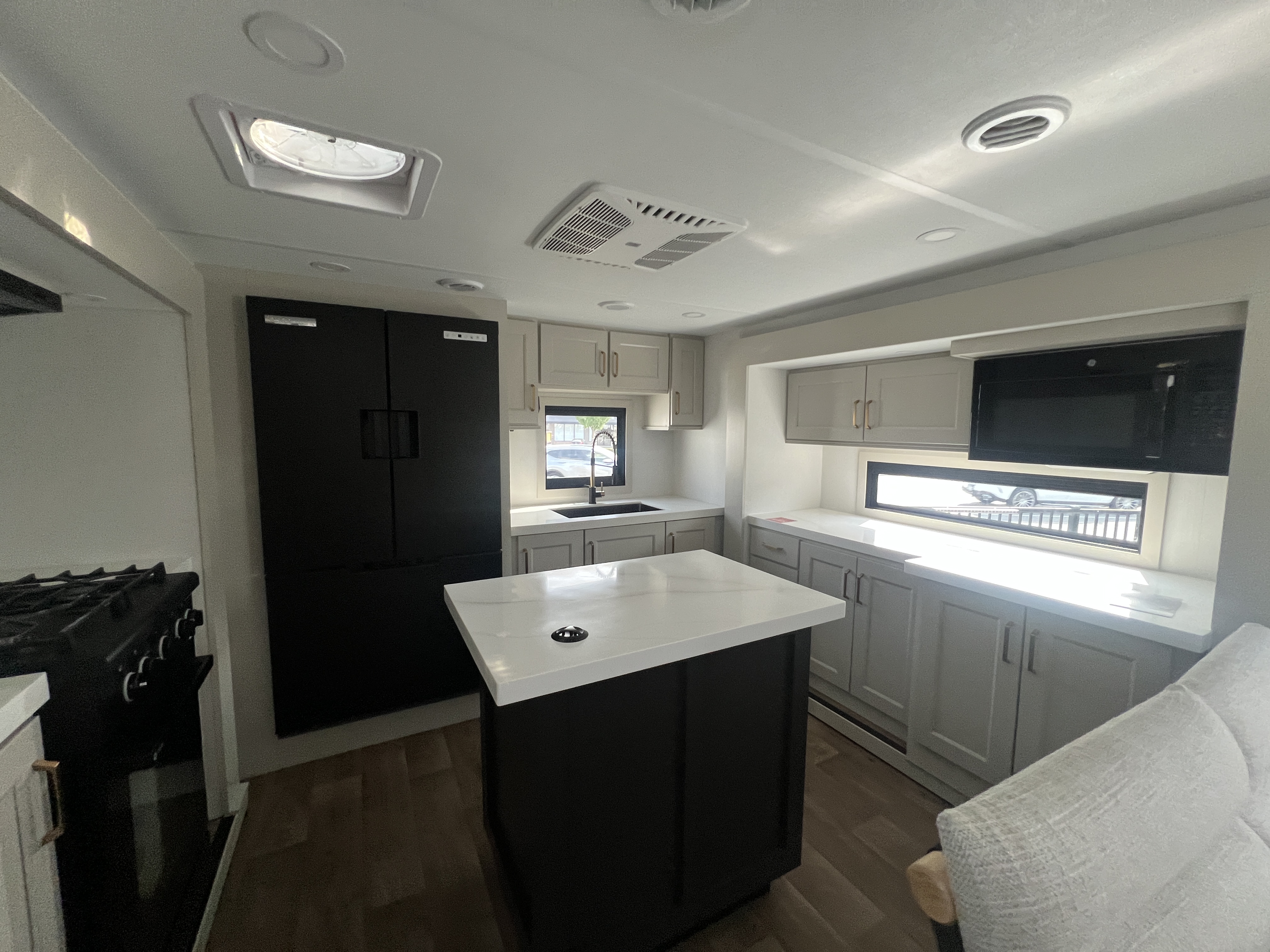 2027 Grand Design Solitude 390RK - Image 12