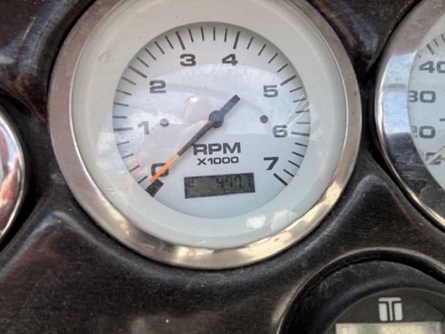 2004 STINGRAY 220DR - Image 17
