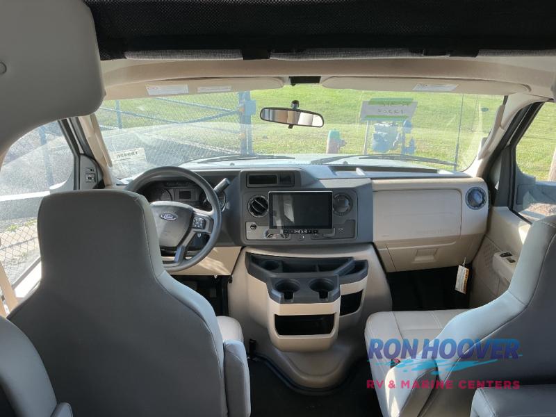 2026 THOR MOTORCOACH 31E - Image 1