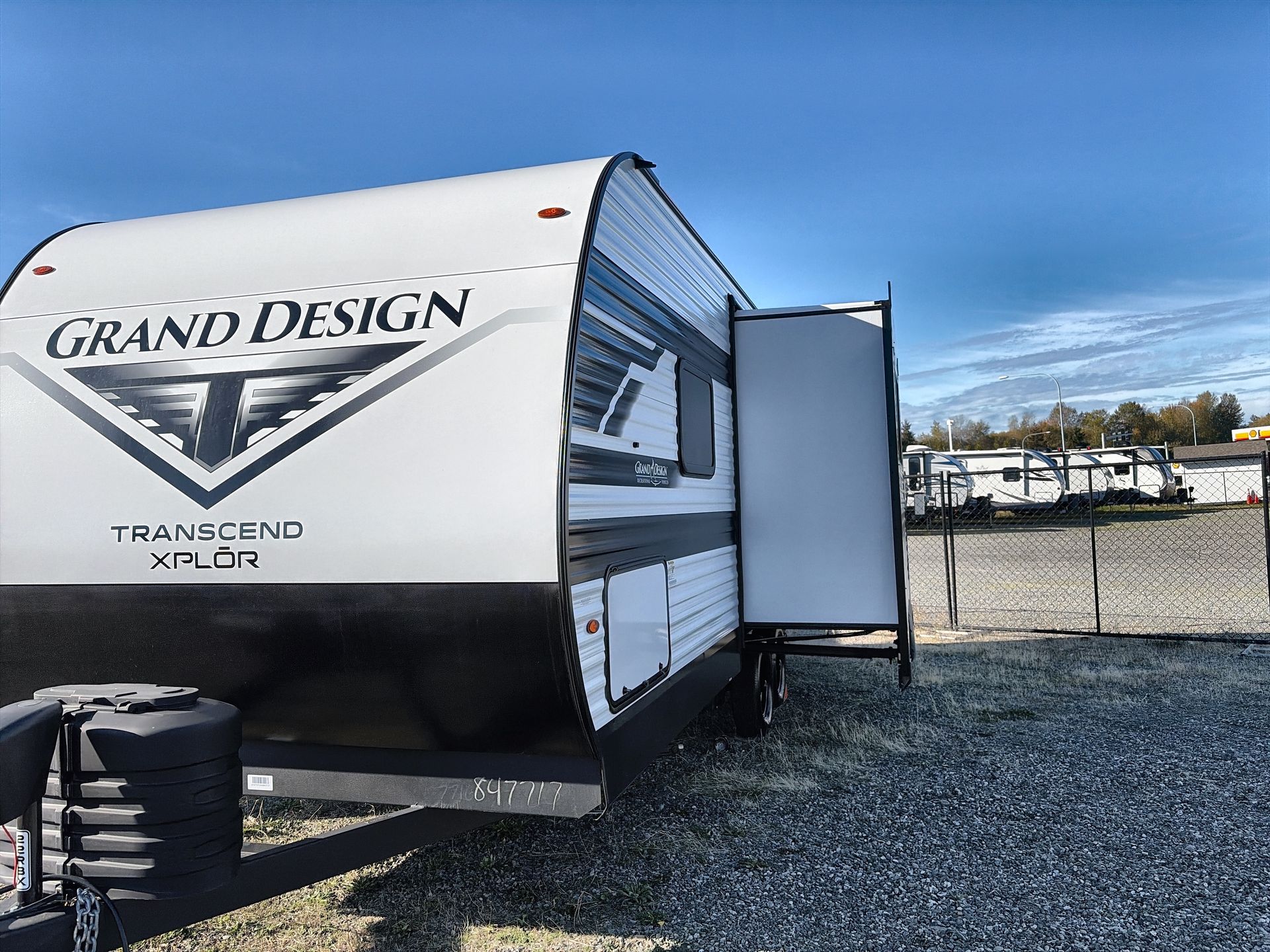 2027 Grand Design Transcend XPLOR 22RBX - Image 3