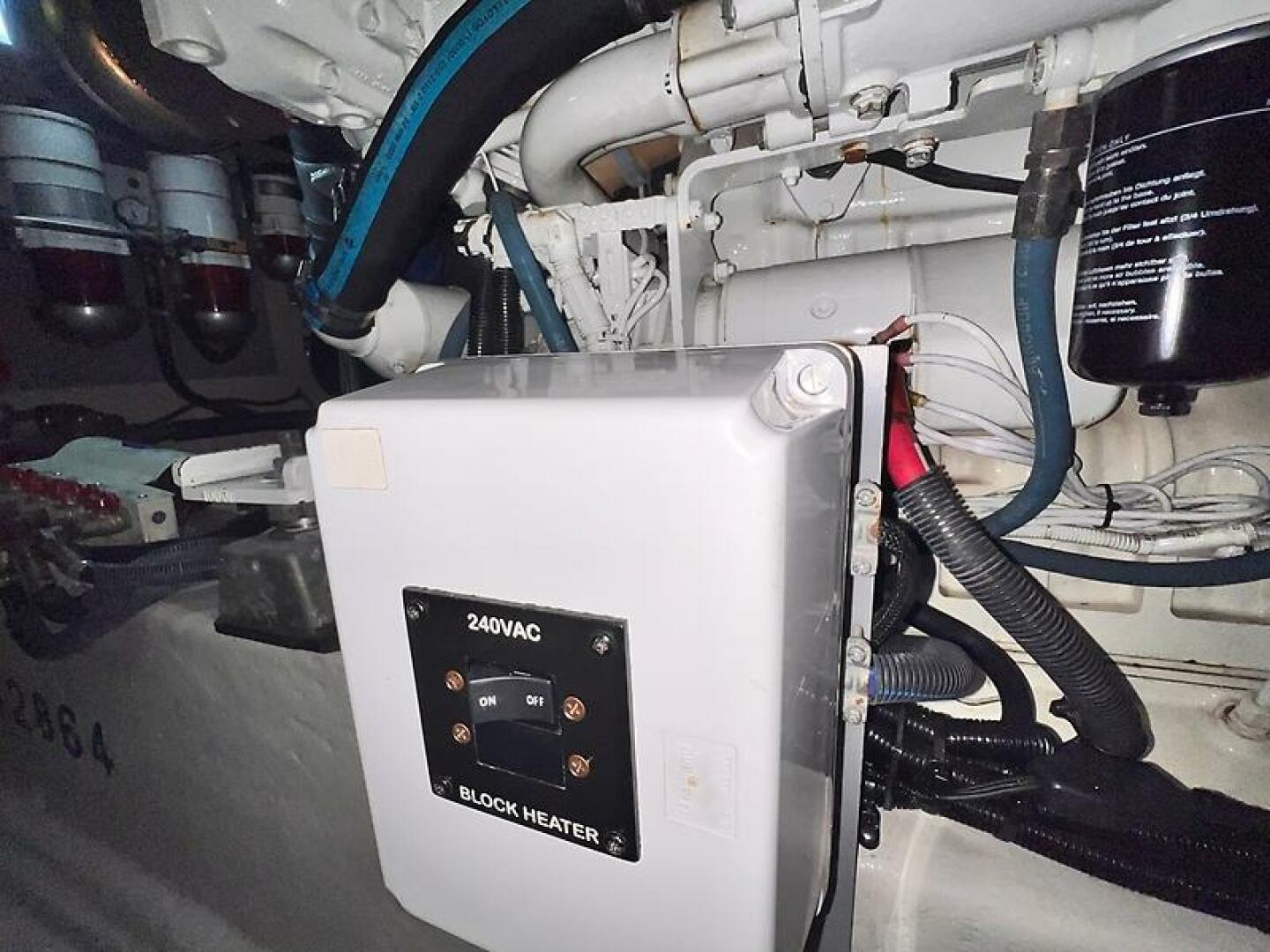 2003 Sea Ray 480 Sedan Bridge - Image 60