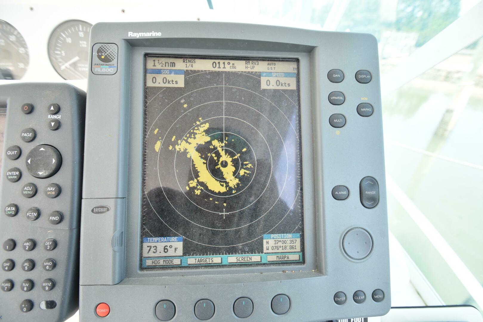 2001 Cabo 35 Express - Image 18