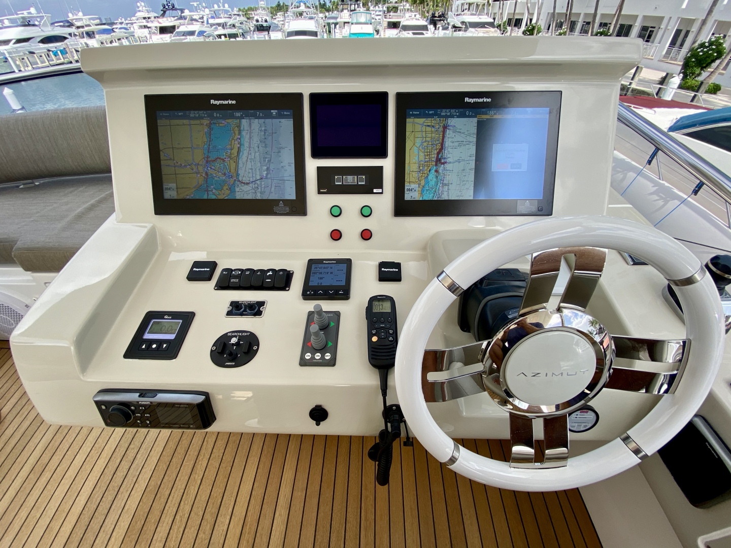 2018 Azimut Flybridge - Image 26