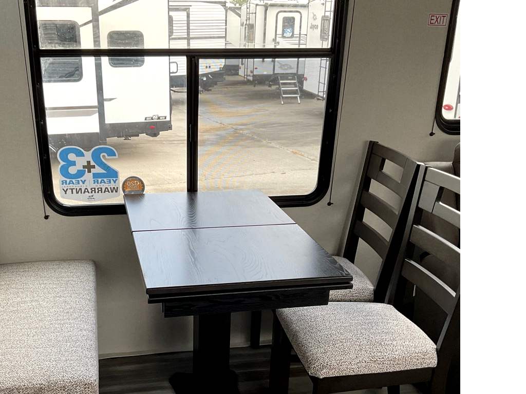 2026 JAYCO JAY FLIGHT BUNGALOW 404 LOFT - Image 10