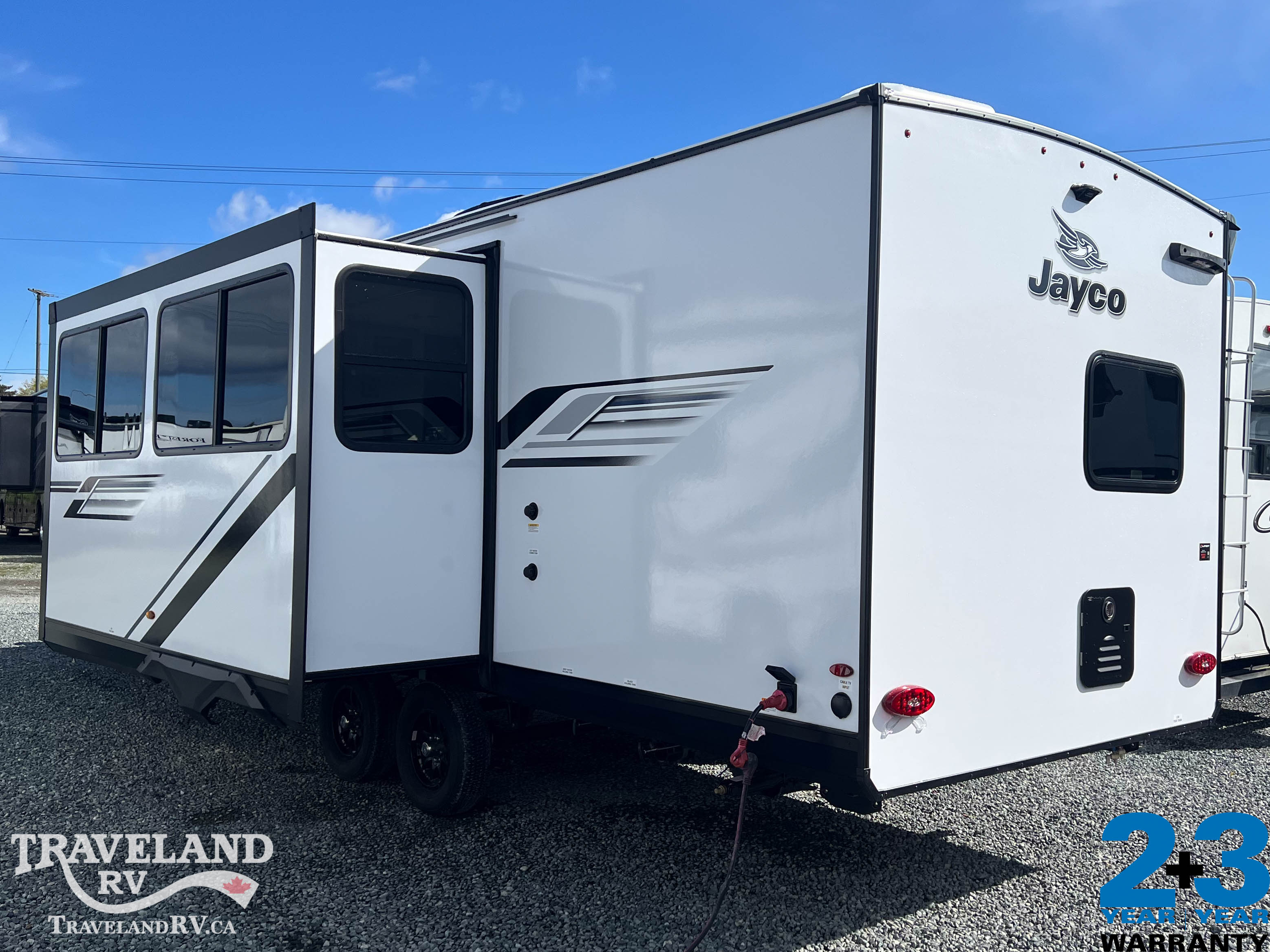 2026 JAYCO Jay Feather 26BHSL - Image 6