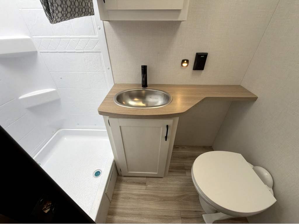 2026 VENTURE RV SIENNA 281VQB - Image 26