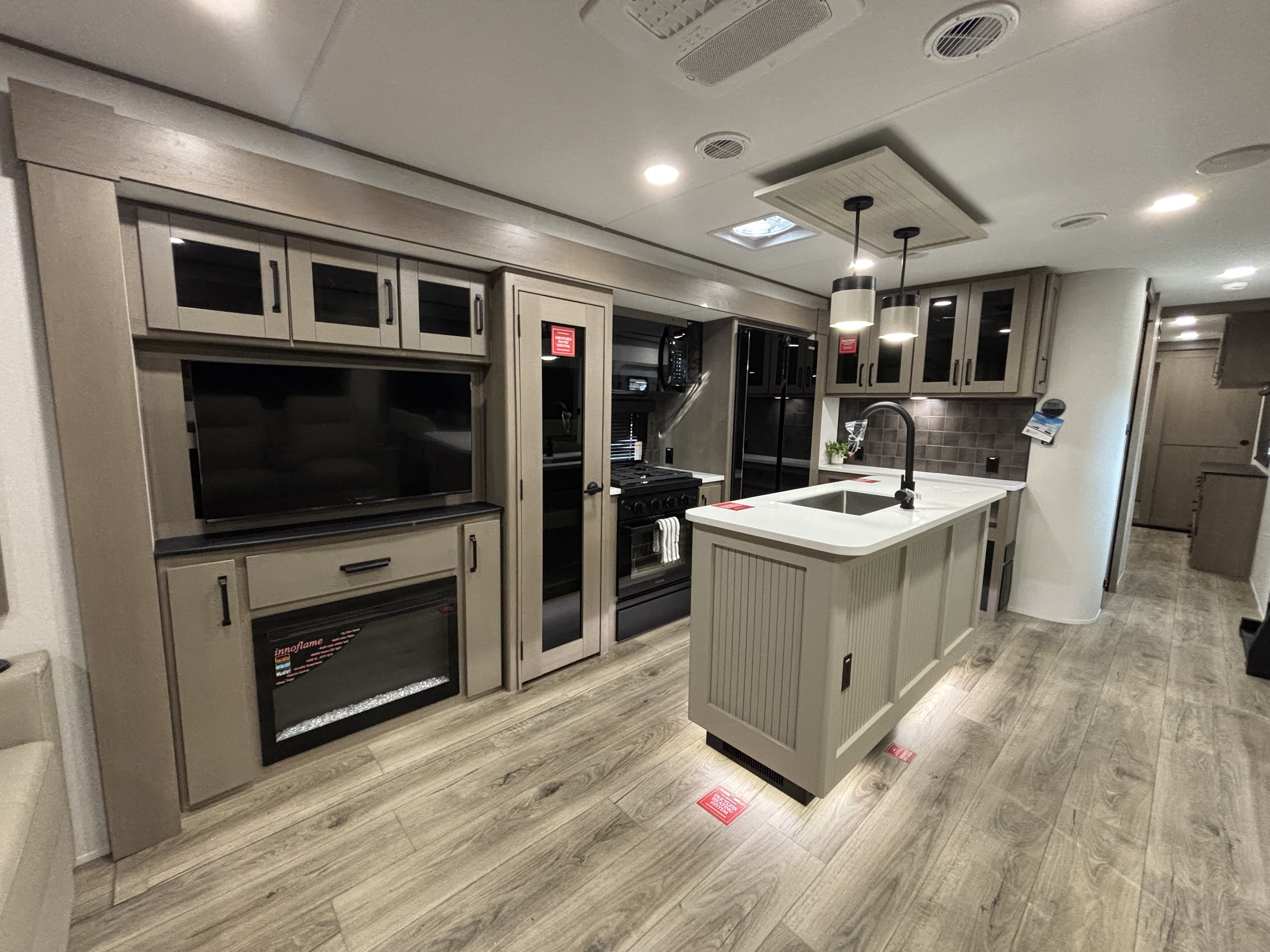 2026 Grand Design Reflection Travel Trailer 345RLTS - Image 13