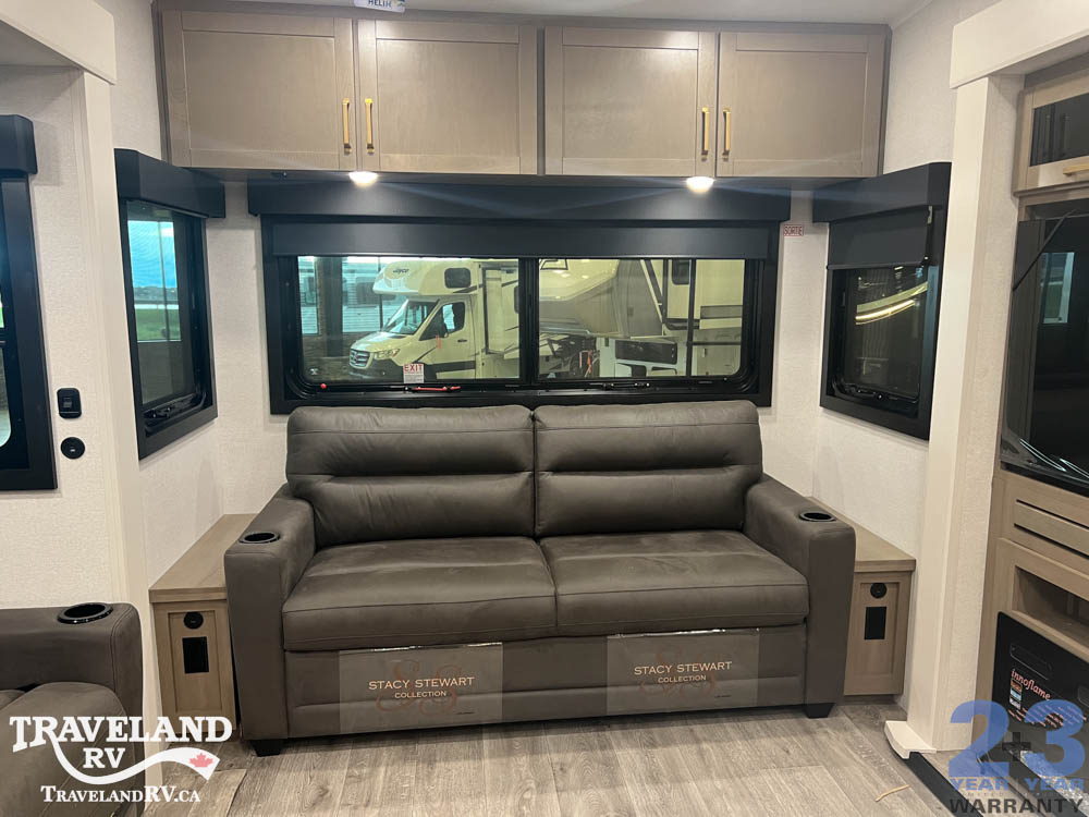 2027 Jayco Eagle 355MBQS - Image 9