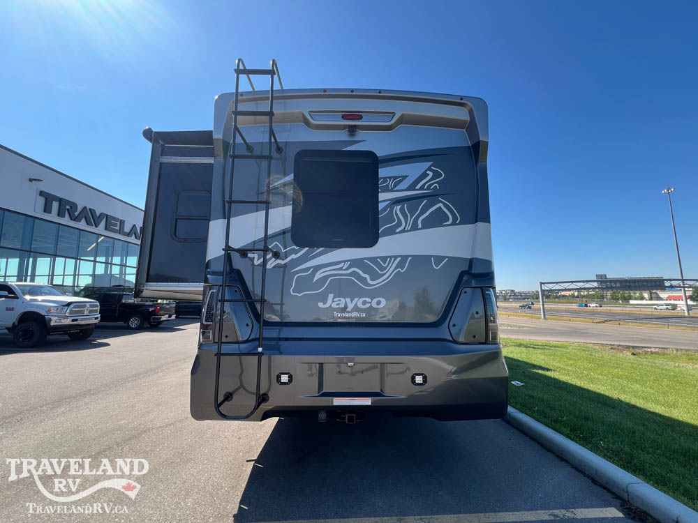 2023 Jayco Seneca XT 35L - Image 9